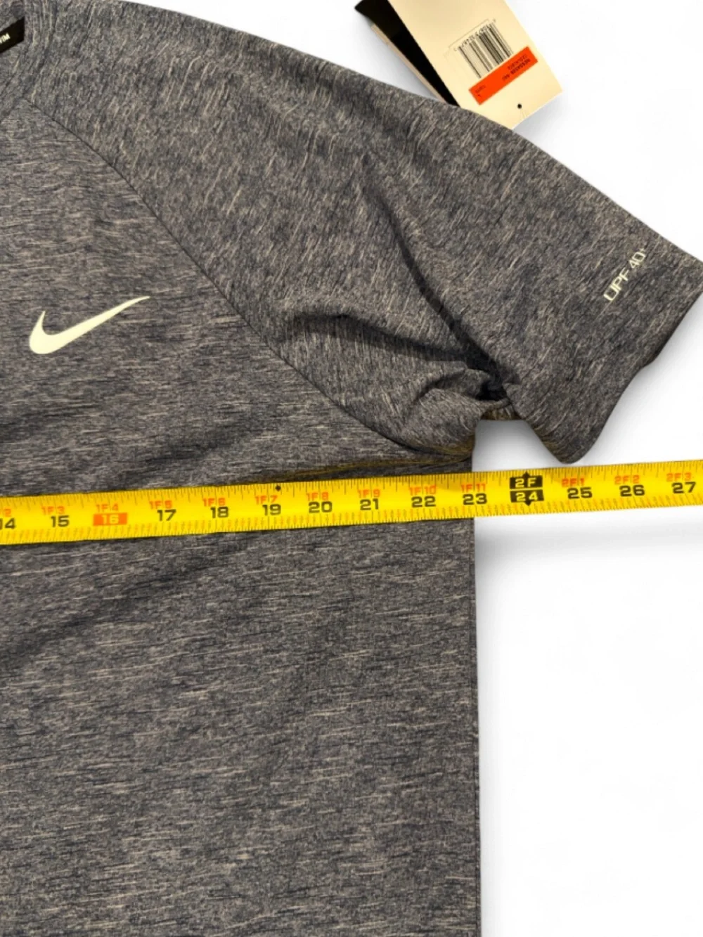 Nike Swim Hydroguard Essential Dri-FIT UV ShortSleeve Top Size Men’s Large (NWT)